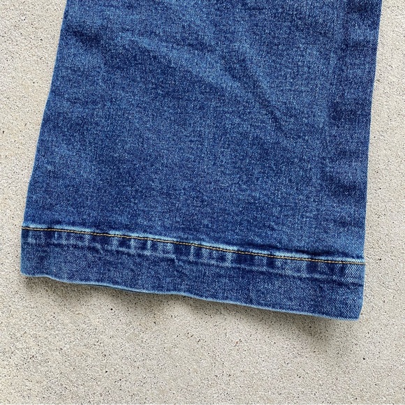 Simons Icône Super High Rise Flare Jeans - Picture 2 of 5